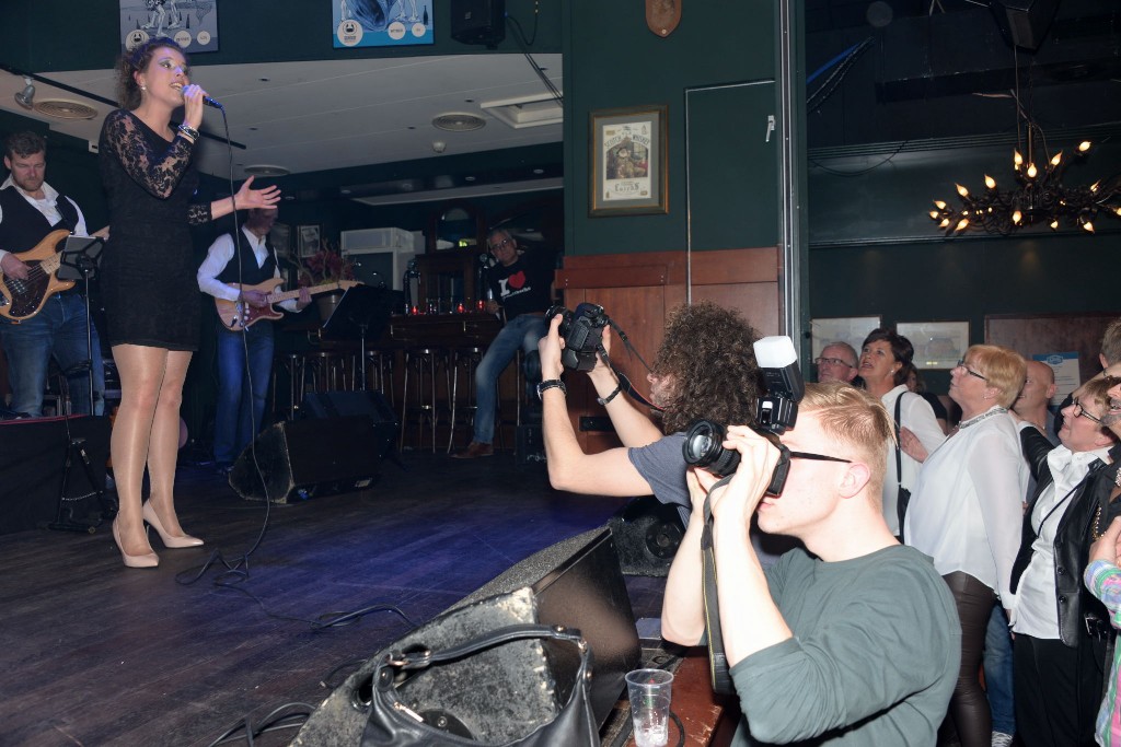../Images/Heel Noordwijkerhout zingt Hazes 327.jpg